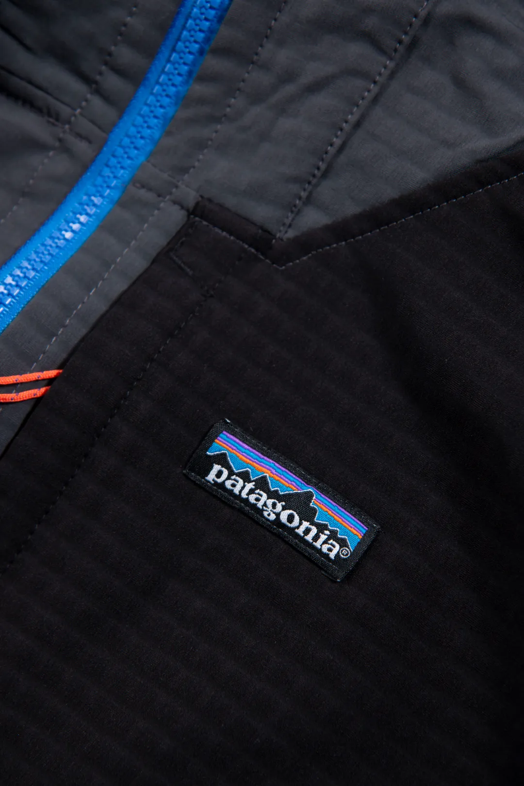 5505 P155 PATAGONIA REI ， ， 。PATAGONIA ， 、 。 ：Black Green Green Khaki patagonia R 1 ： : R ： Size ： S（ 112 73 68 45） M（ 116 74 69 47） L（ 120 75 70 48） XL（ 124 76 71 50） 170cm，80-130 S 170-175cm，130-150 M 175-180cm，150-170 L 180-185cm，170-190 XL